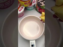 Суп Анхуй Широкие лапши с яйцами Не жареные лапши, приправленные пряным вкусом говядины