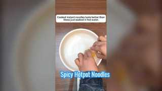 Пряная лапша быстрого приготовления со вкусом тушеного мяса Чунцина